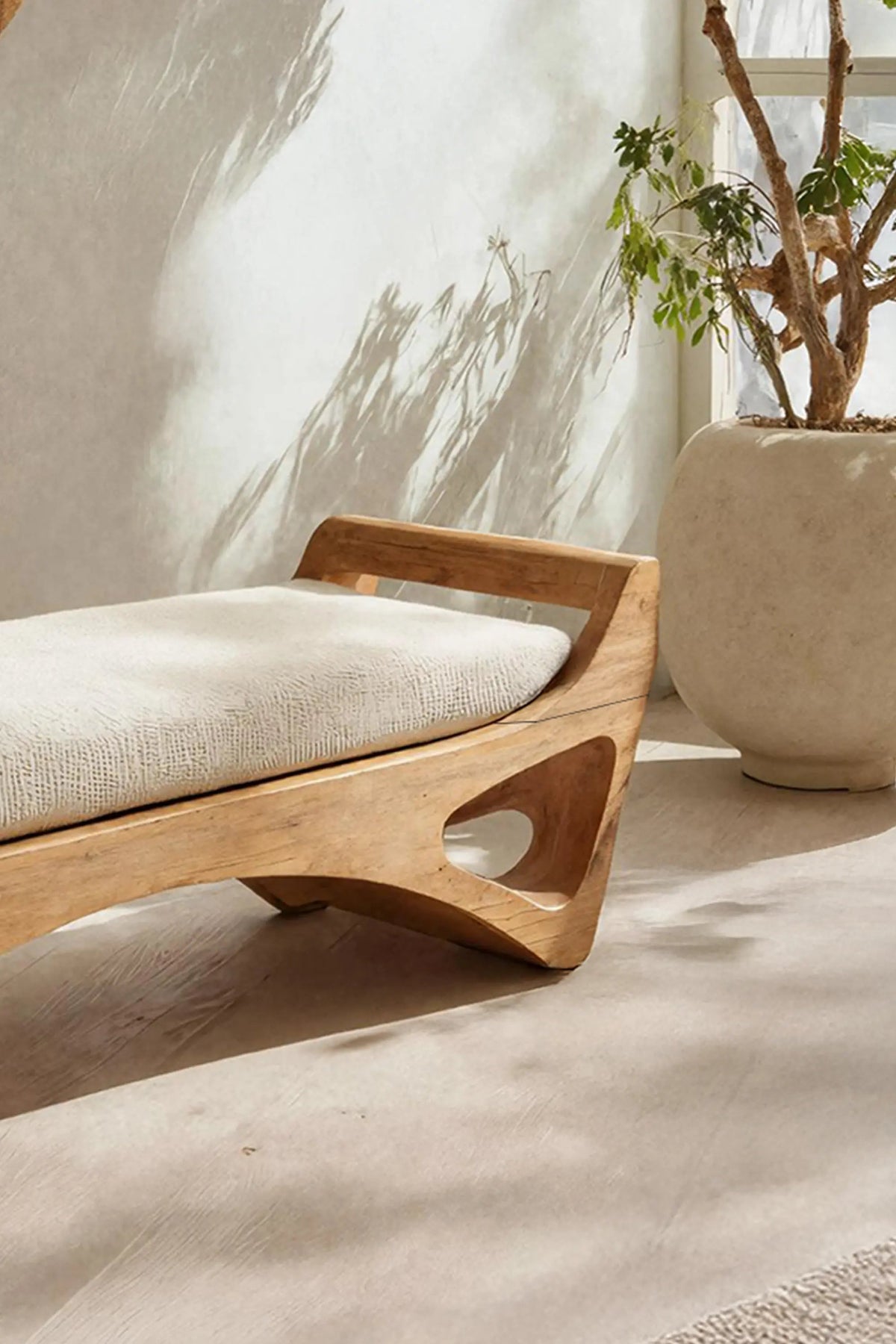 Handcrafted Bedroom Bench For Functional Furniture Styling - view 4 of 7